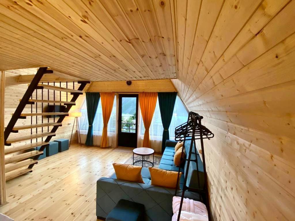 Qusha Cottage Kazbegi Exterior photo